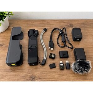 DJI Pocket 2 Creator Combo 4K Camera + Wireless Mic – Excellent Condition